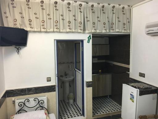 عکس هتل یاس