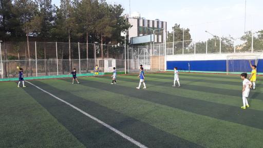 عکس زمین چمن شهید منتظری 