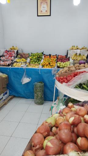 عکس میوه فروشی شقایق