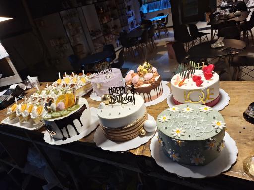 عکس کافه لند