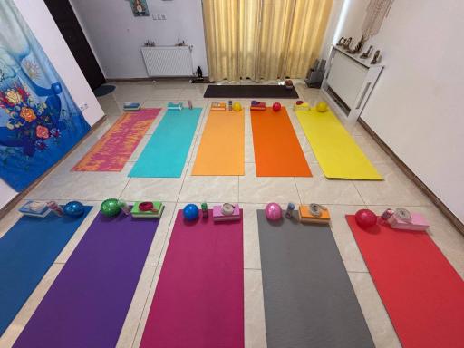 عکس مرکز یوگا آرامش