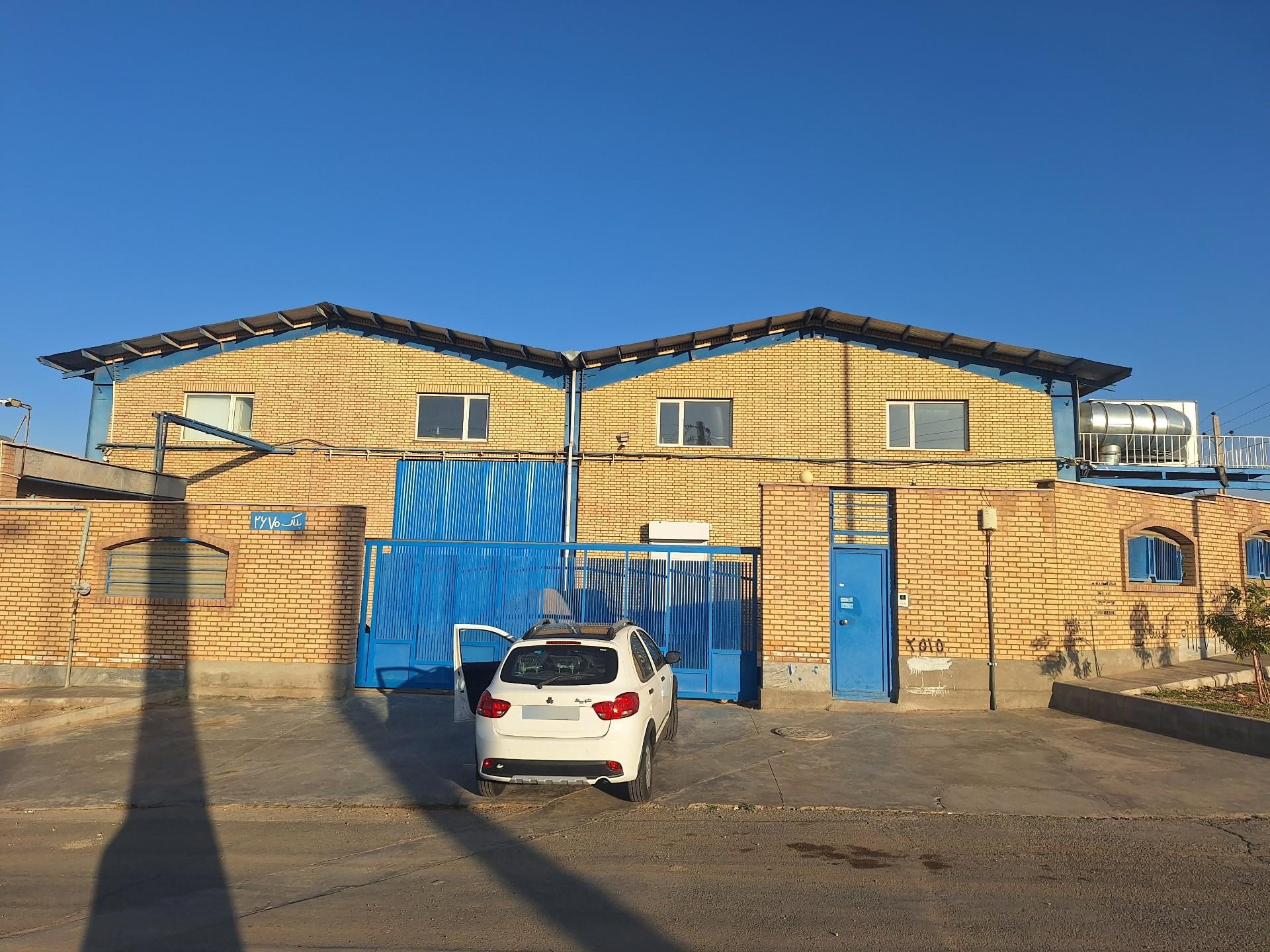 عکس کارخانه داروسازی شرکت لرژن داروی آریا