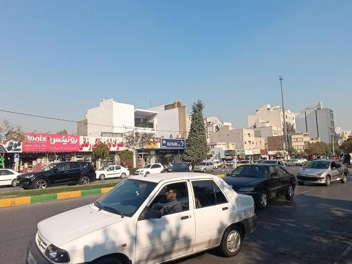 عکس رنگ و ابزار سعید