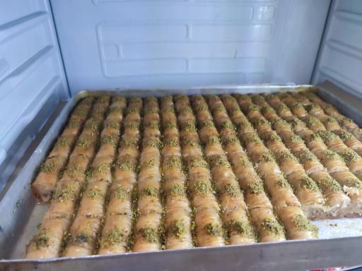 عکس ساندویچی آیدا