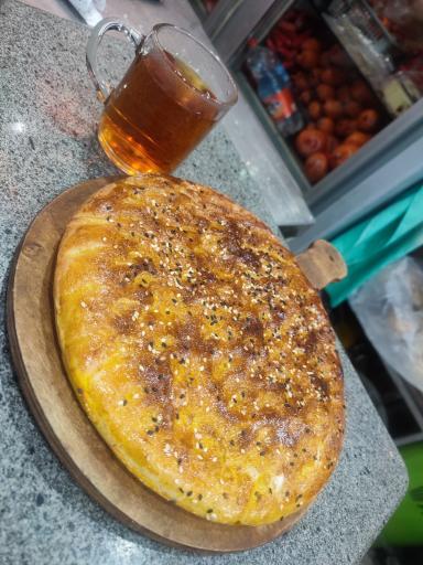 عکس ساندویچی آیدا