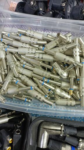 عکس دفتر آموزش مداحی استاد امیرپور