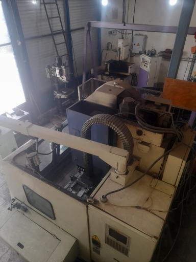 عکس کارگاه ماهان قالب