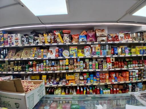 عکس سوپرمارکت یاس