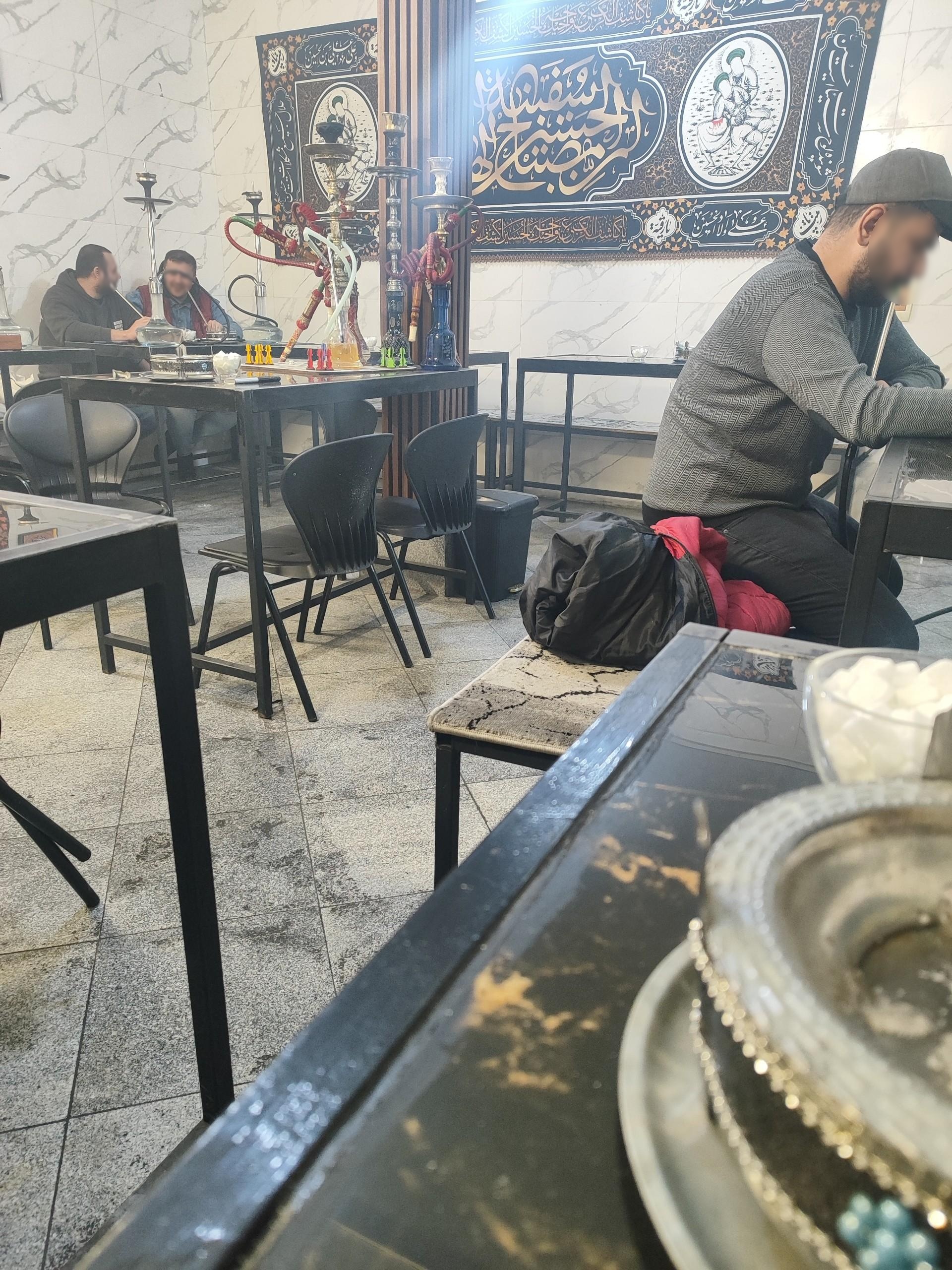 عکس قهوه خانه دوستان