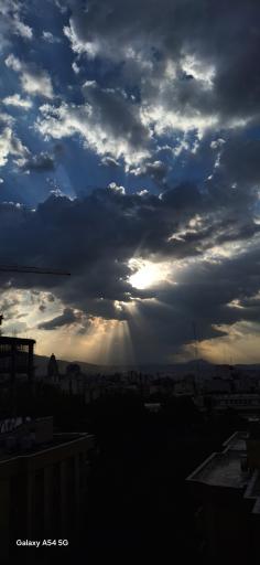 عکس ساختمان یاس (پت سی تی بیمارستان خاتم)