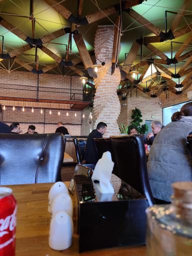 عکس کافه رستوران راش