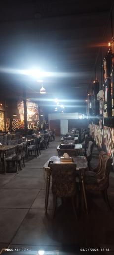 عکس کافه رستوران بهادرخان