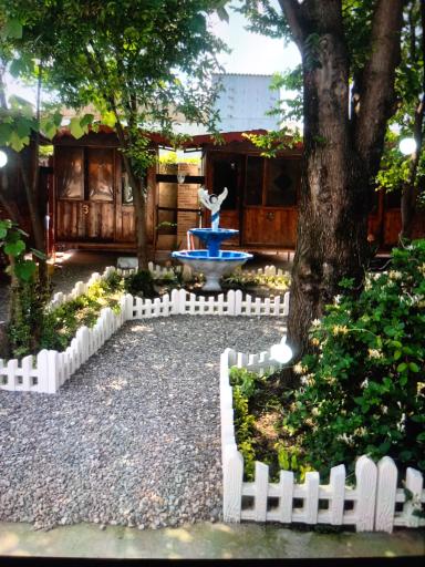 عکس دیزی سرای دربند