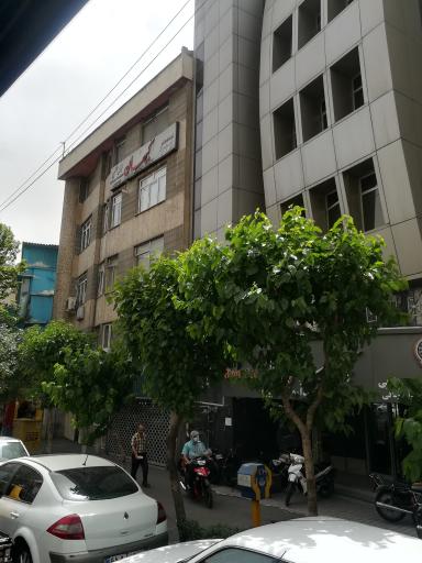عکس دفتر قبول آگهی کیهان
