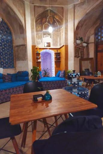 عکس خانه فیروزه ویژه بانوان