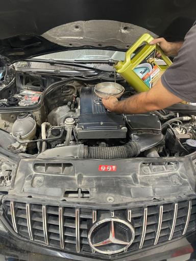 تعویض روغن ولنت امداد خودرو کاسترول