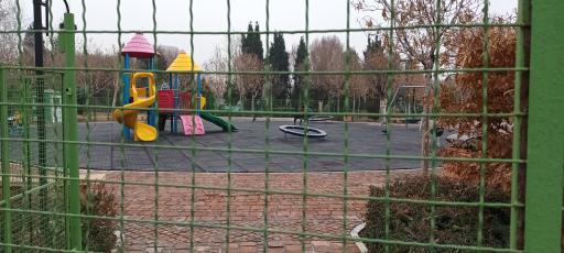 عکس بوستان زندگی (حقانی)