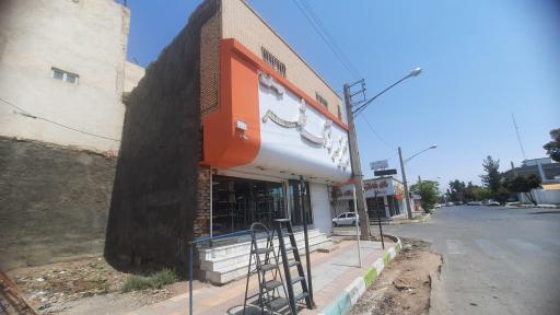 عکس جهیزیه و پلاستیک فروشی بزرگ شهر