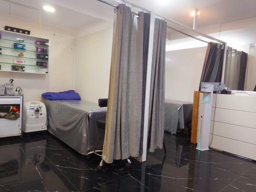 عکس کلینیک دلا