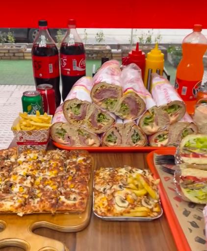 عکس ساندویچ هایدا شعبه میدان انقلاب