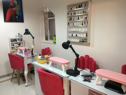 عکس سالن زیبایی فرشته ماهر