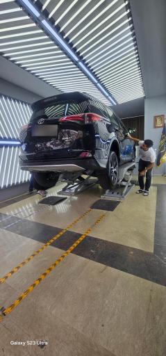 عکس مرکز کارشناسی و تشخیص رنگ خودرو صمد عبادی