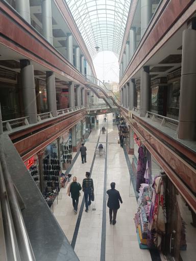 عکس بازار کفش