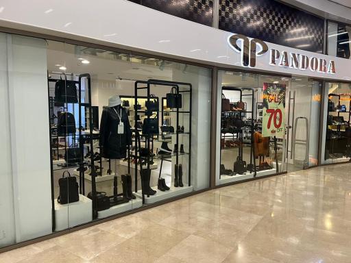 عکس فروشگاه چرم پاندورا 