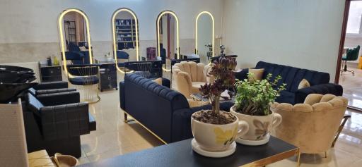 عکس سالن زیبایی چچیلاس