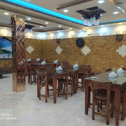 عکس رستوران شیر سنگی امید