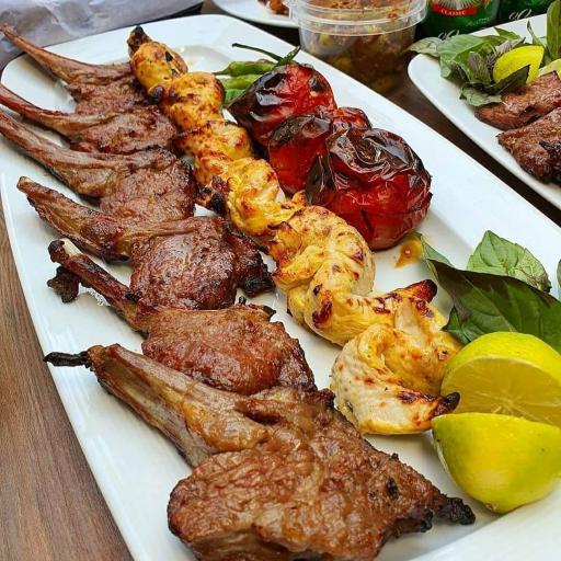 عکس رستوران شیر سنگی امید