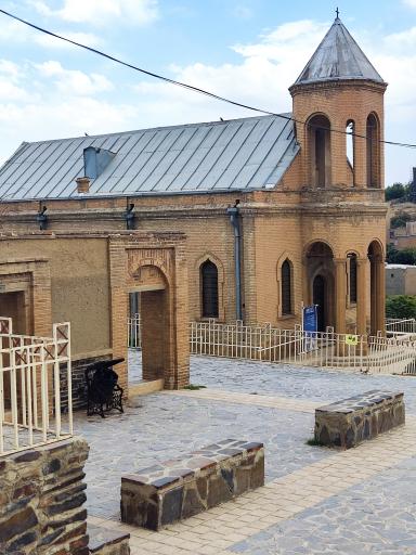 عکس موزه باستان شناسی همدان