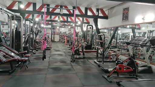 عکس باشگاه پرورش اندام فرهاد