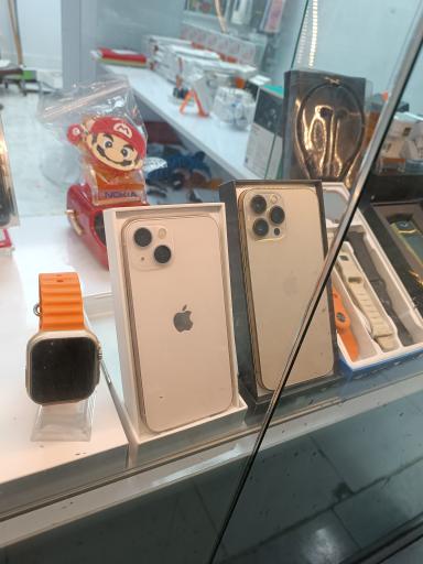 عکس اپل استور حجار2