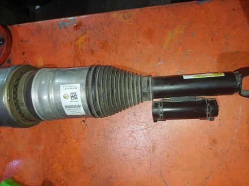 عکس کمک فنر کاجوکیا