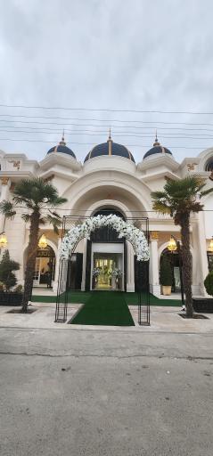 عکس تالار و عمارت  ایندو