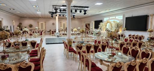 عکس تالار و عمارت  ایندو