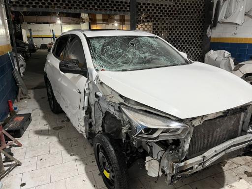 عکس مجتمع تعمیرگاهی کارینو