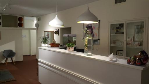 عکس مرکز مشاوره مامایی نیلو معظمی