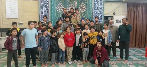 عکس هیئت نوجوانان محبین قرآن و اهل بیت