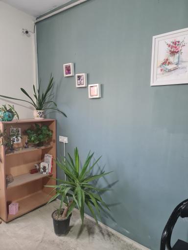 عکس کافی‌نت پاییزان