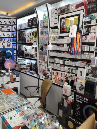 عکس پخش لوازم جانبی موبایل هاشمی