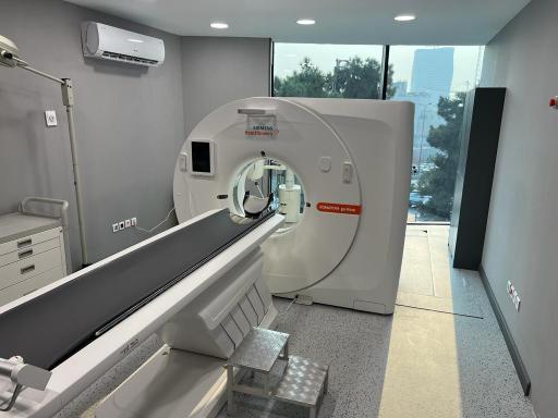 عکس مرکز تصویربرداری پزشکی آرینا