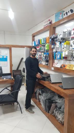 عکس فروشگاه کامپیوتر آی تی تک