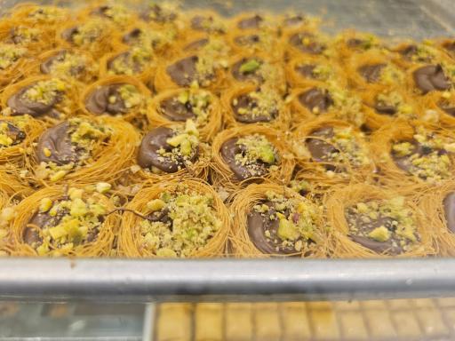 عکس شیرینی سرای نجف اشرف