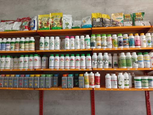 عکس خدمات کشاورزی رویان