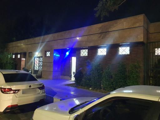 عکس سرویس بهداشتی باغ گلها