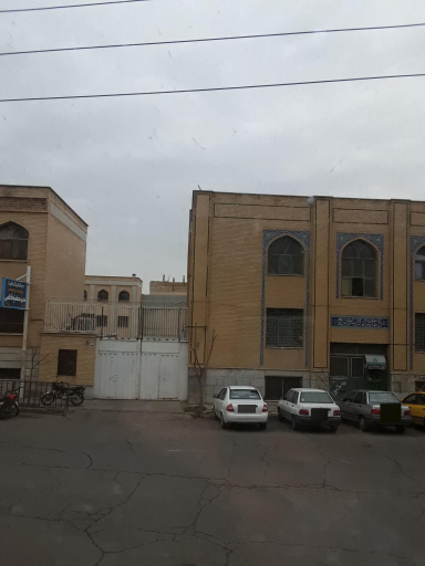 عکس مدرسه علمیه فاطمی