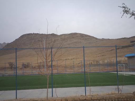 عکس زمین فوتبال حصار