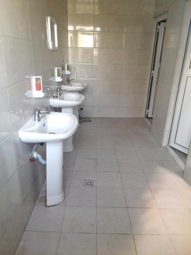 عکس باغ خانواده